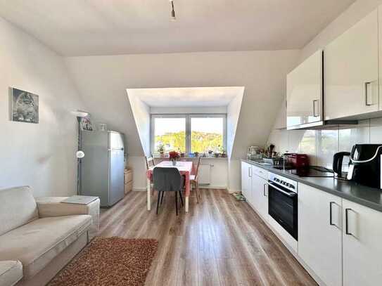 Moderne 3-Zimmer-Wohnung und Stellplatz in beliebter Lage