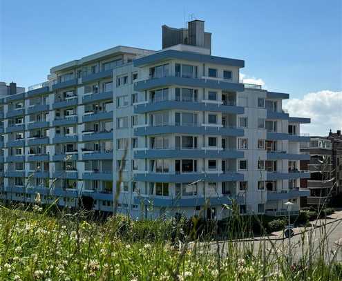 Döse: Interessante möblierte Eigentumswohnung mit Seeblick und mit Sicht auf die Kugelbake