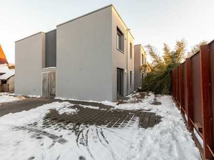 Wohnen in Traumlage: 3-Zimmer-Neubau-Wohnung
