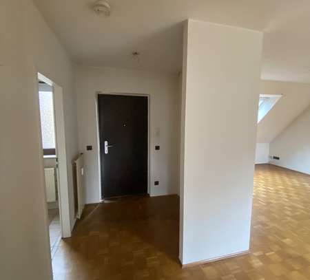 Tolle Dachgeschosswohnung in Borbeck mit WBS