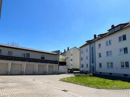 Gepflegt - Ruhig und Stadtnah - 3 Mehrfamilienwohnhäuser mit 21 Garagen