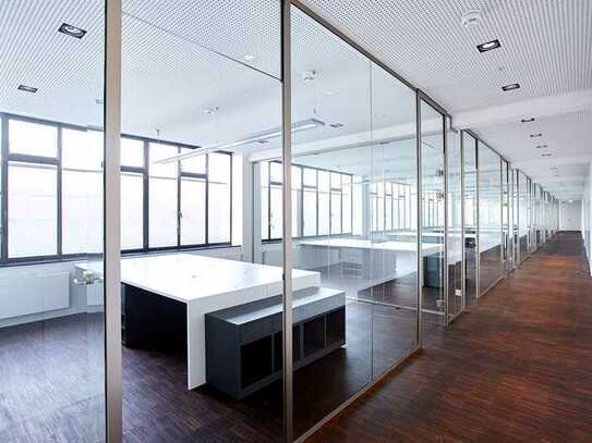 C1.201 - Exclusive Büroetage 600m2 im historischen Uhrenturm des Mies van der Rohe Campus