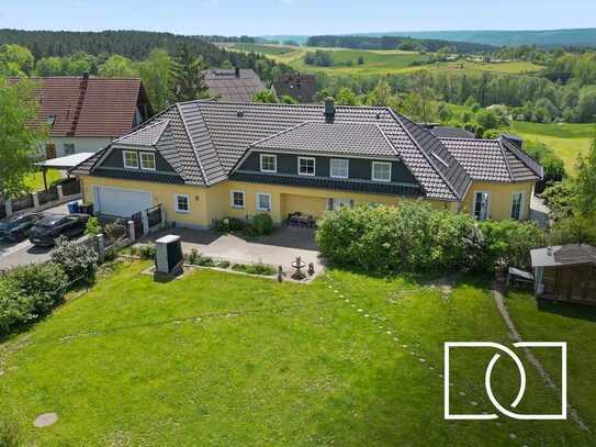 Stilvolle Residenz mit Pool! Energieeffiziente Villa auf beeindruckendem Grundstück