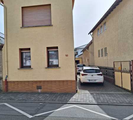 Jetzt zugreifen! Einfamilienhaus in ruhiger Lage mit Garten in Mainz Finthen zu verkaufen.