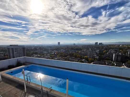 Ⓣraum-Wohnung. Penthouse-Feeling mit Sunsets, Pool & Sauna. Townblick & Alpenblick inklusive.