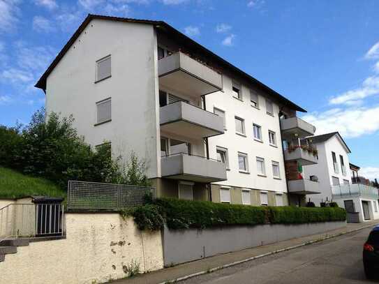 Barrieren freie 4-Zimmer-Wohnung in ruhiger Wohn- und Aussichtslage am Ortskern von Niefern-Ö.