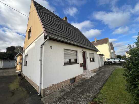 Einfamilienhaus mit Einliegerwohnung in Weißenthurm