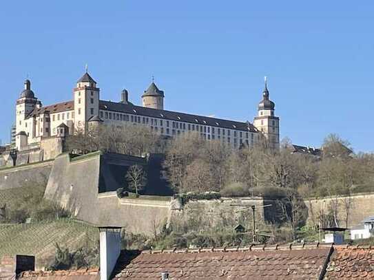 Mehrfamilienhaus Karmelitenstr. 19 in Würzburg