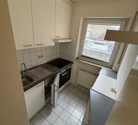 1 Zimmer Erdgeschosswohnung mit Einbauküche in Jülich-Broich