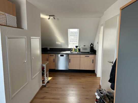 Großzügige 1 Zimmer-Wohnung mit EBK und Aussenstellplatz in Willstätt