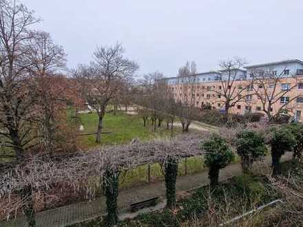 Nahe Uni - gemütliche Eigentumswohnung im Grünen mit Stellplatz