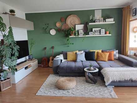 Lichtdurchflutete 3,5 Zimmer Wohnung in Altenriet mit herrlichem Blick über die schwäbische Alb