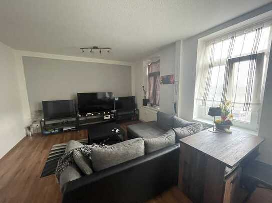 Helle 3-Zimmer-Wohnung mit Balkon und gemütlichem Ambiente