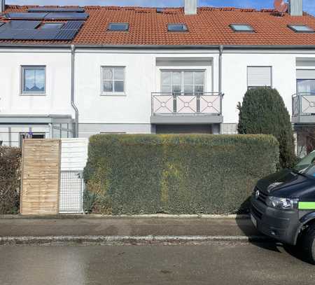 Großes und gepflegtes 5-Zimmer-Haus in Königsbrunn von Privat