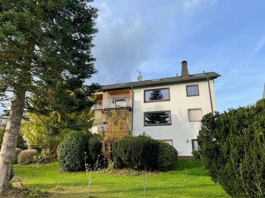 Großzügige 3-Zimmer-DG-Wohnung mit tollem Ausblick in Balve-Garbeck