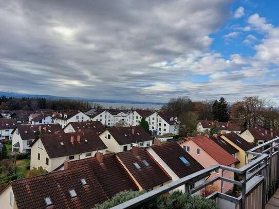 TOP Lage. Fantastische See-und Alpensicht. Wunderschöne Penthouse Maisonettenwohnung in FN-Manzell