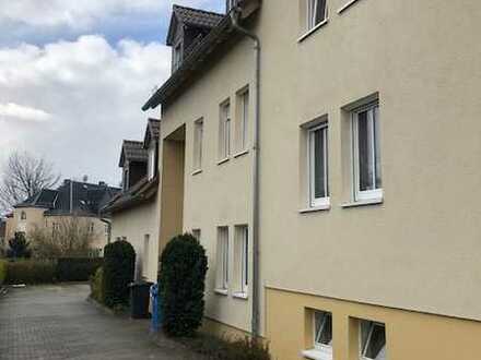 RUHIGE LAGE! 2-Raum-Wohnung mit Balkon