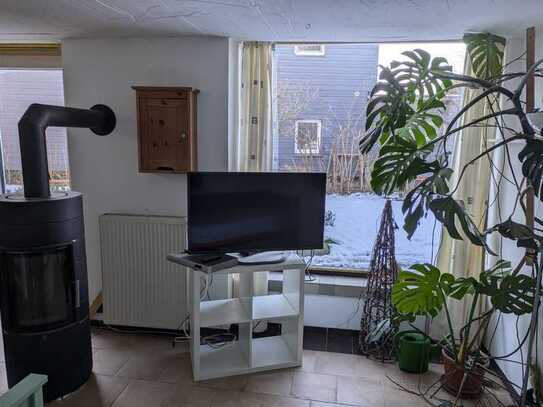 gemütliche 2-Zi-EG-Wohnung mit Terrasse und Garten