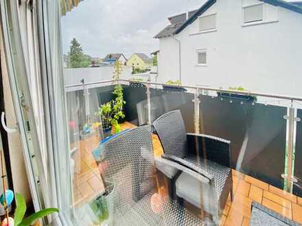 !!! Sehr gepflegtes Generationshaus. Herrlich modern saniert mit versetzten Ebenen !!!