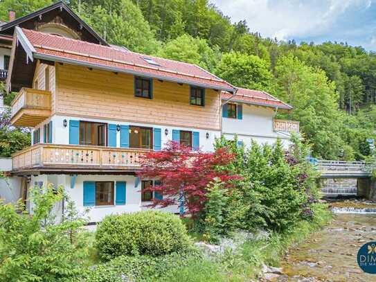 Top Saniertes Energieeffizienz-A-Haus mit Drei Wohnungen in Tegernsee