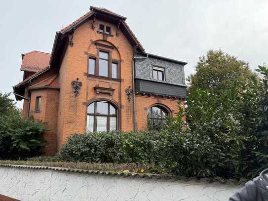 Bieterverfahren! Denkmalgeschütze Villa in Heddesheim