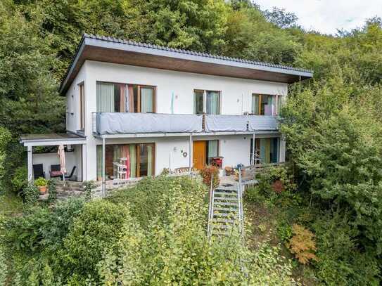 Architektenhaus für die Familie mitten in Waldshut zu verkaufen | mit 1.085 qm Grundstück