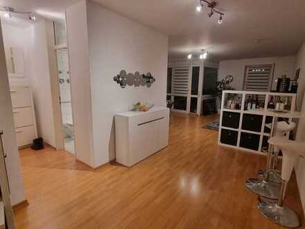 Schöne 2-Zimmer-Wohnung mit Balkon in Ulm (Oststadt) - in ruhiger Lage und dennoch zentrumsnah