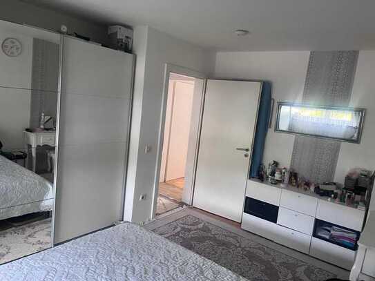 Einladende 2-Zimmer-Wohnung mit zwei Balkonen in Pfinztal-Berghausen