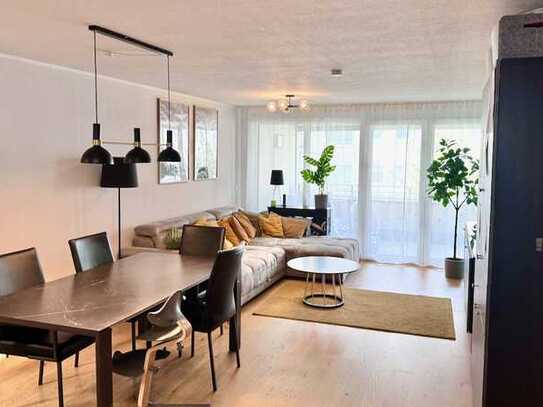 Neubau, 4-Zimmer-Wohnung, große Dachterrasse + Loggia - von privat