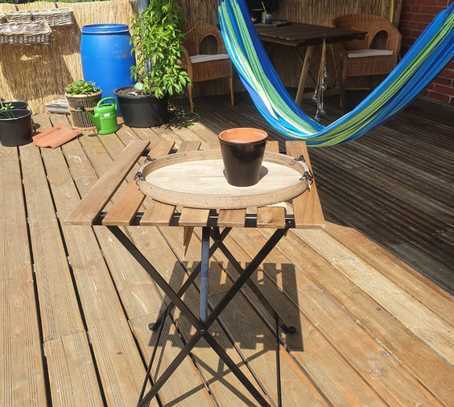Schöne 3-Zimmer-Wohnung mit großer Dachterrasse und EBK in Lehrte OT Sievershausen