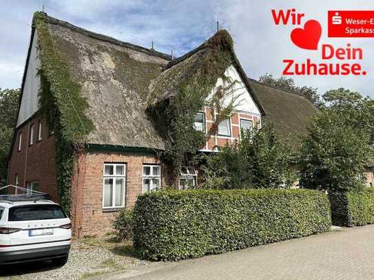 Mehrfamilienhaus mit Gewerbe zentral in Cadenberge