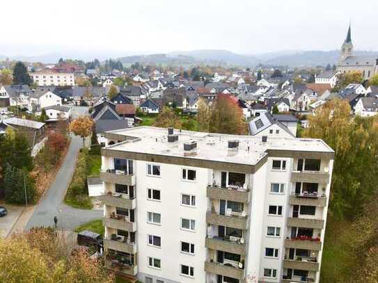 Renovierte 3-Zimmer-Wohnung mit Balkon in Medebach – Top-Aussicht in ruhiger und gepflegter Wohnlage