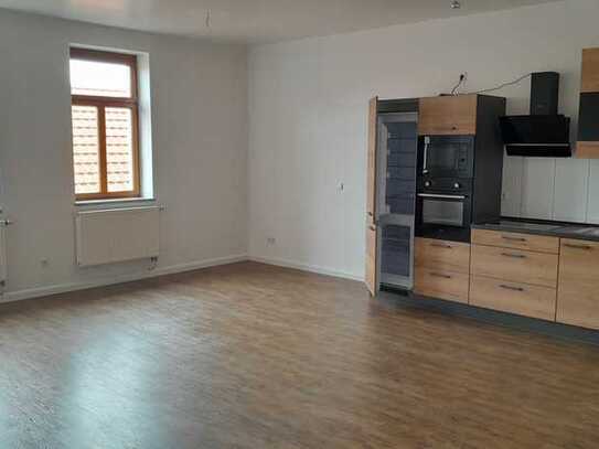 5805* Saarlouis - Großzügig gestaltete Wohnung im OT Lisdorf* 82m²* EBK* Stellplatz