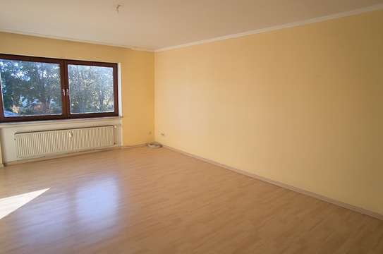 Attraktive 3-Zimmer-Wohnung mit Balkon+Garage in Butzbach Ostheim