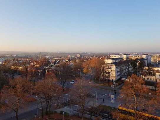 Stuttgart-Giebel: 2. OG: VERMIETETE, 3-Zimmer-Wohnung im Mehrfamilienhaus mit herrlicher Aussicht!