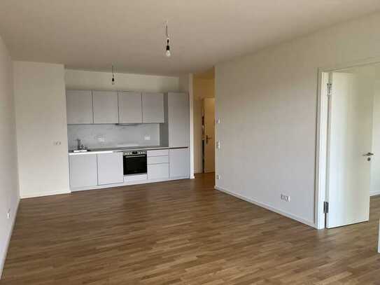 geräumiges 2 Zimmer Apartment mit Balkon und Einbauküche