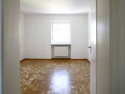 Sanierte Wohnung mit drei Zimmern in Burgkirchen an der Alz