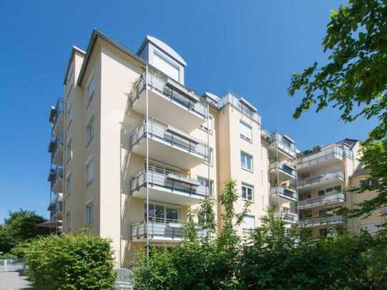 Helle 4-Zimmer-Wohnung mit Balkon