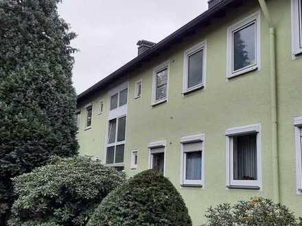 Ideale Familienwohnung 4 ZKBB,WC mit Gartenanteil