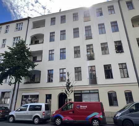 Helle, möblierte 2-Zimmer-Wohnung mit neuer EBK, Badewanne, Schöneberg