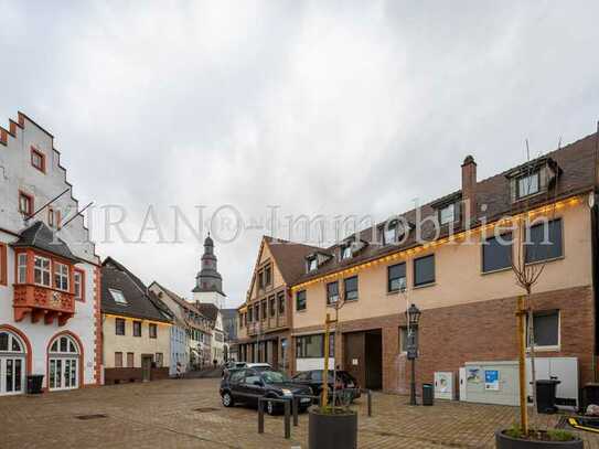 Besondere Wohn-/Geschäftsimmobilie mit Gewerbe- und Lagerfläche in Zentraler Lage Nidderau Windecken