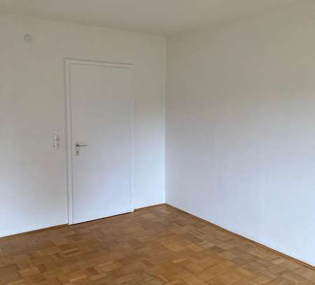 4-Zimmerwohnung über den Dächern von Naila mit großen Balkon