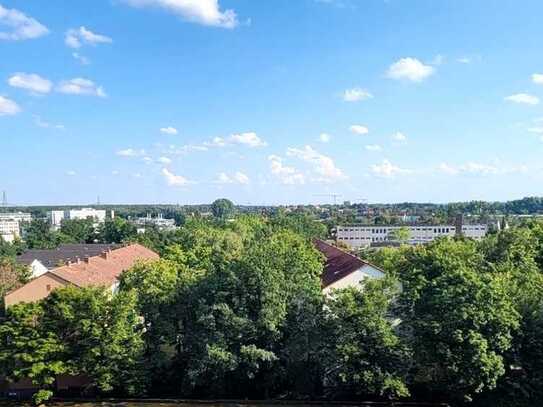 Helle und ruhige 2-Zimmer-ETW mit herrlichen Blick über Erlangen