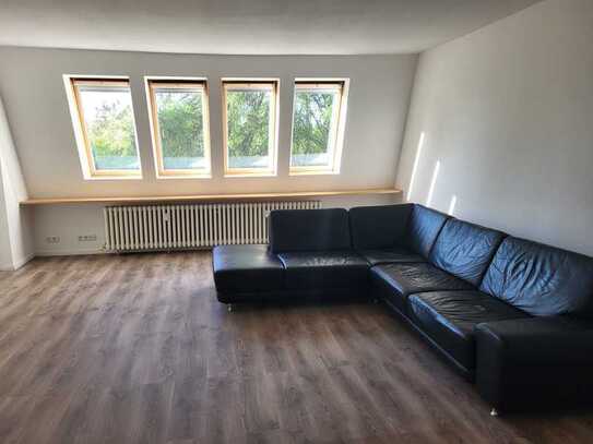 Dachgeschosswohnung in Lichterfelde West