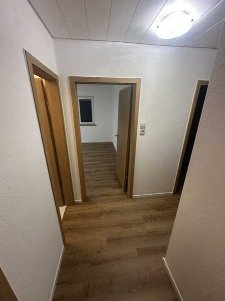 Frisch Renovierte 2-Zimmer Wohnung in Stuttgart-Stammheim