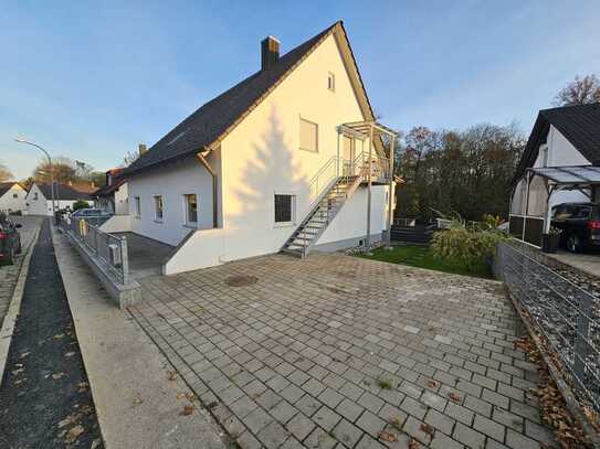 Sofort verfügbar! Schöne 3 Zimmerwohnung in ruhiger Lage in Bittenbrunn