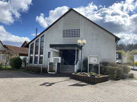 Ehemaliges Kirchengebäude in Nufringen zu verkaufen
