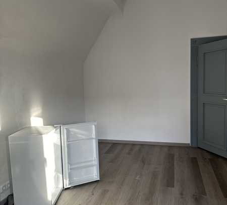 Geräumige Wohnung mit einem Zimmer in Mönchengladbach