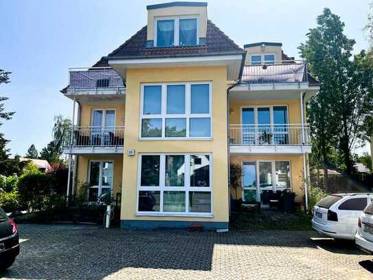 Kapitalanlage Blankenfelde-Mahlow: Schöne Wohnung mit Balkon und Stellplatz