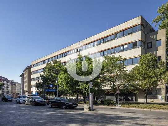 Helle Büroflächen in unmittelbarer Nähe zum Alexanderplatz zur Miete